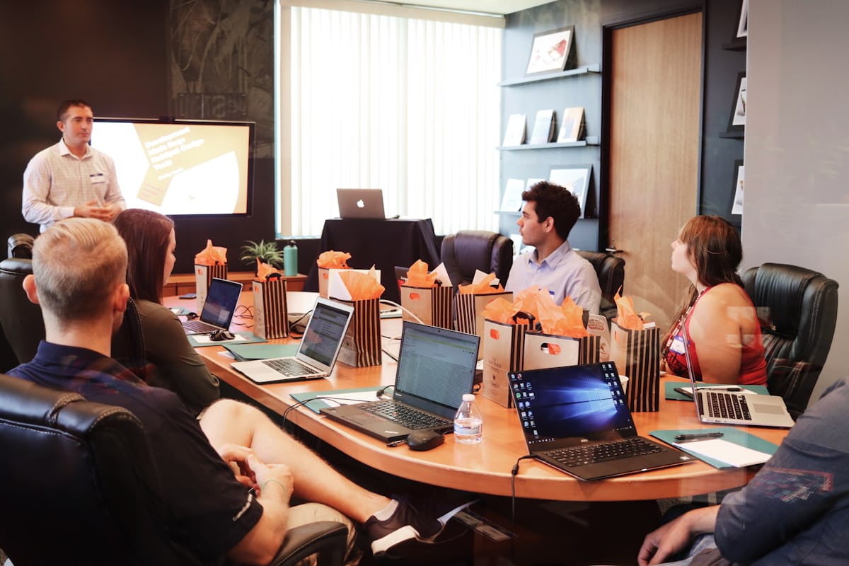 Airwallex personalized business consulting service
